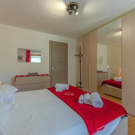 Casa Florence Apartment Courmayeur