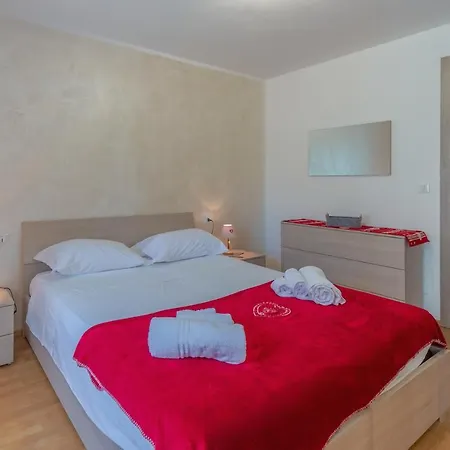 Casa Florence 库马约尔